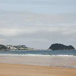 Surf Camp San Sebastian Partyhostel *