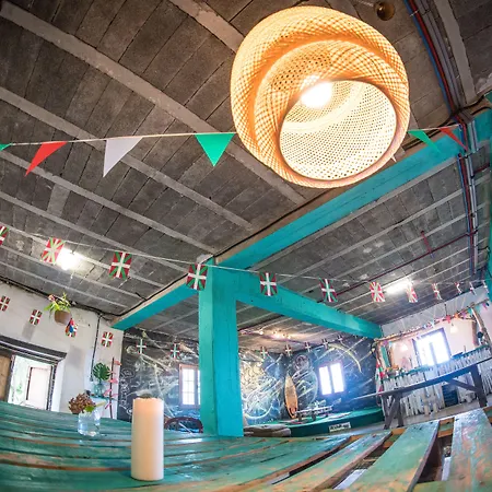 Surf Camp San Sebastian Partyhostel Aia