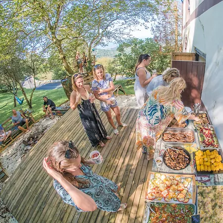 Surf Camp San Sebastian Partyhostel *