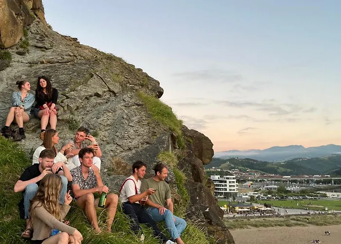 Surf Camp San Sebastian Partyhostel