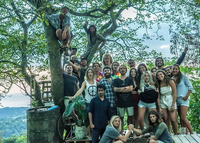 Surf Camp San Sebastian Partyhostel Bed & Breakfast *