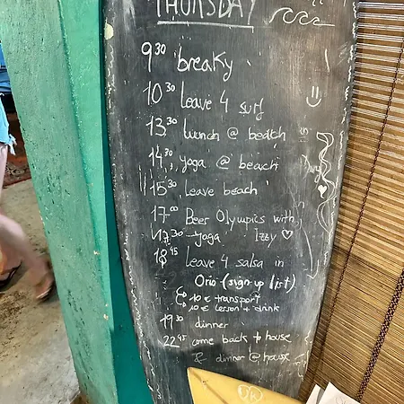 Surf Camp San Sebastian Partyhostel Couette-café *