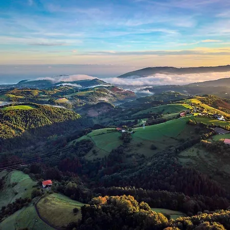 Surf Camp San Sebastian Partyhostel