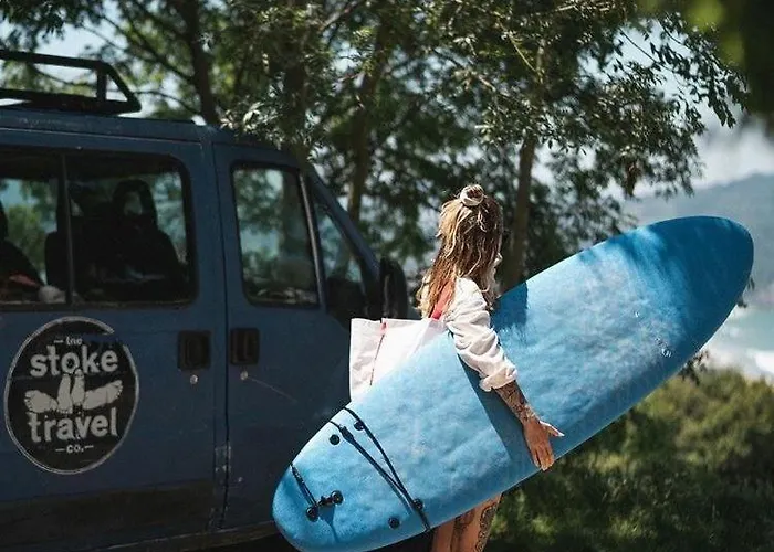 Surf Camp San Sebastian Partyhostel Aia