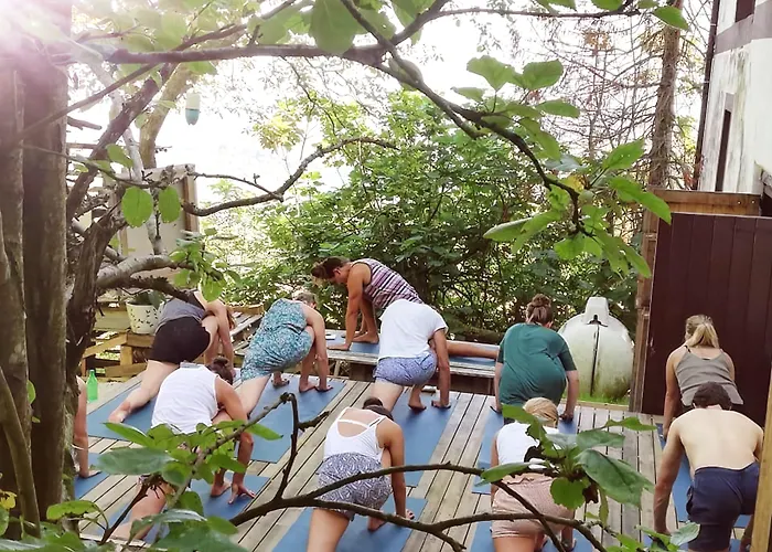 Bed & Breakfast Surf Camp San Sebastian Partyhostel *