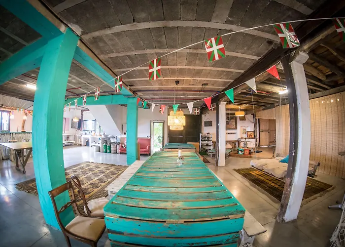 Surf Camp San Sebastian Partyhostel