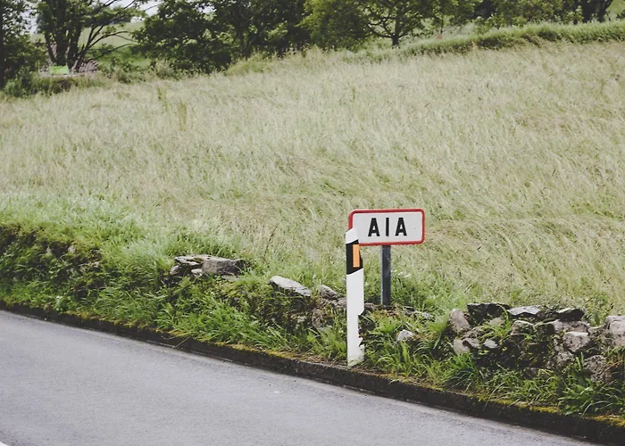 Bed & Breakfast Surf Camp San Sebastian Partyhostel